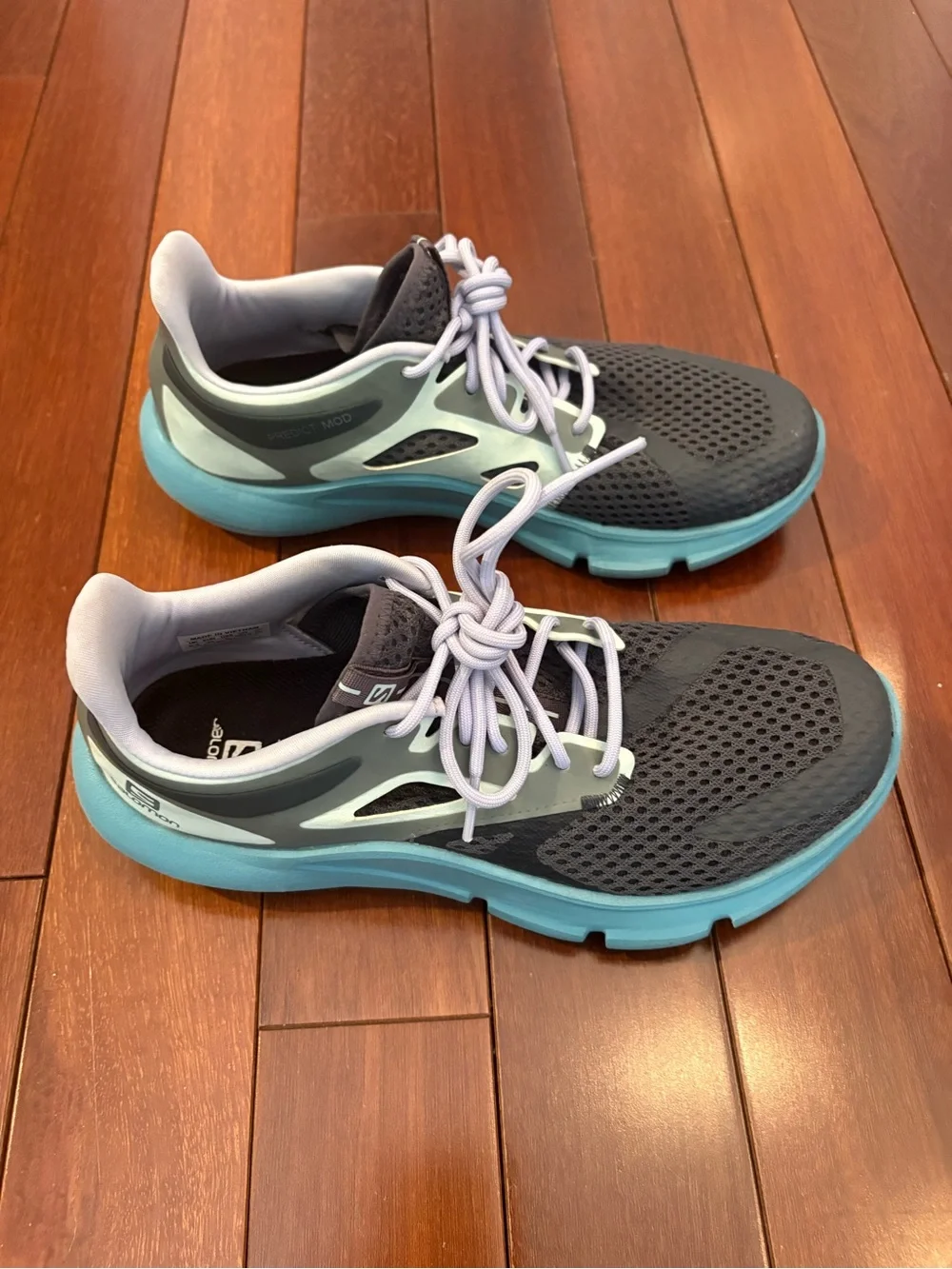 Salomon Women's Sneakers in Black, Teal, Light Green